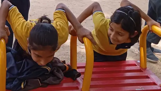 5 Dev Gallery School